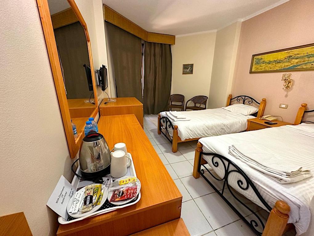 Gaddis Hotel, Suites And Apartments Луксор Экстерьер фото