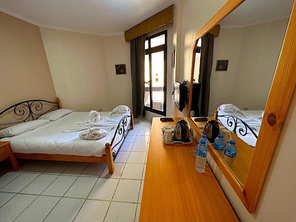 Gaddis Hotel, Suites And Apartments Луксор Экстерьер фото