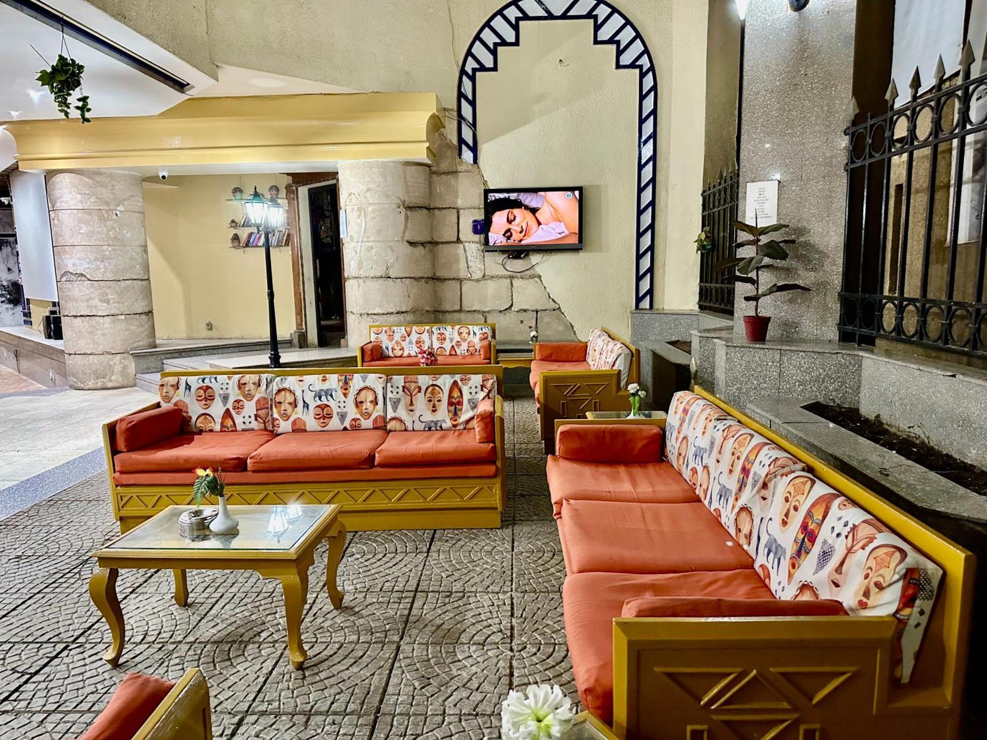 Gaddis Hotel, Suites And Apartments Луксор Экстерьер фото
